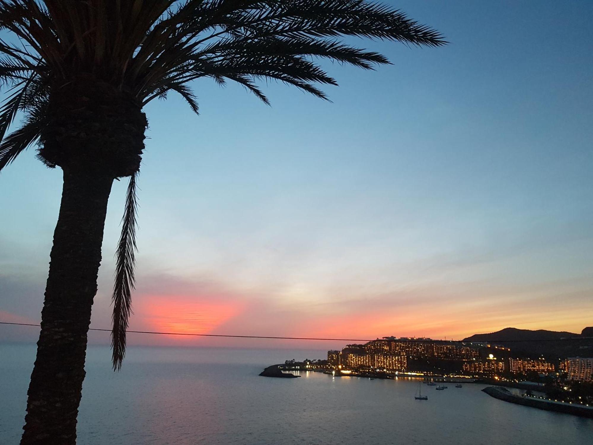 Deluxe Seaview-Sunsets !Transfe-R Inc! Pool,2Aircond,2Tv65",600Mb Dishwasher,,2 Beaches,Anfi-View Apartment Patalavaca Luaran gambar